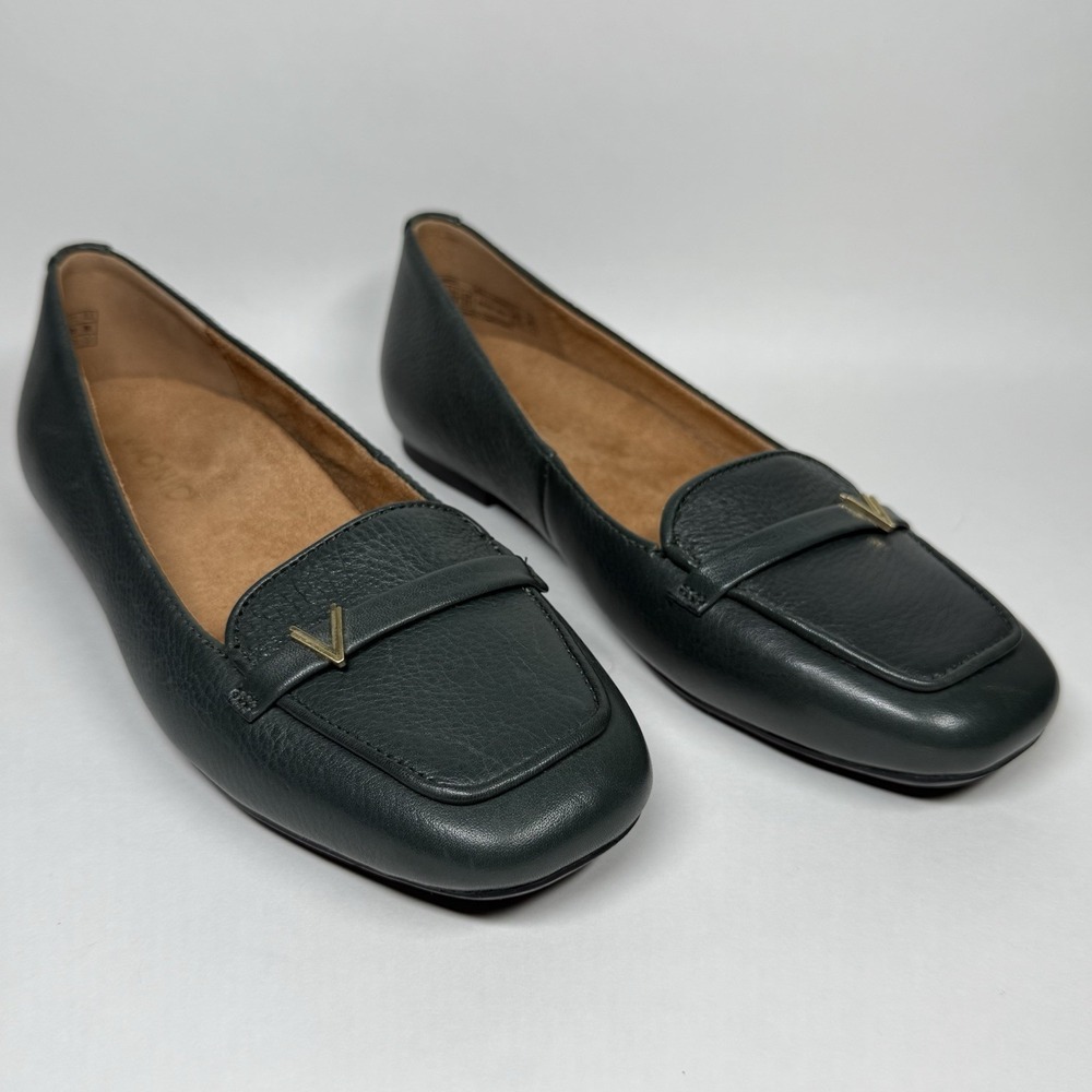 Vionic Women's Size 6 Dark Green Leather Hayes Slip On Flat Loafer Shoes